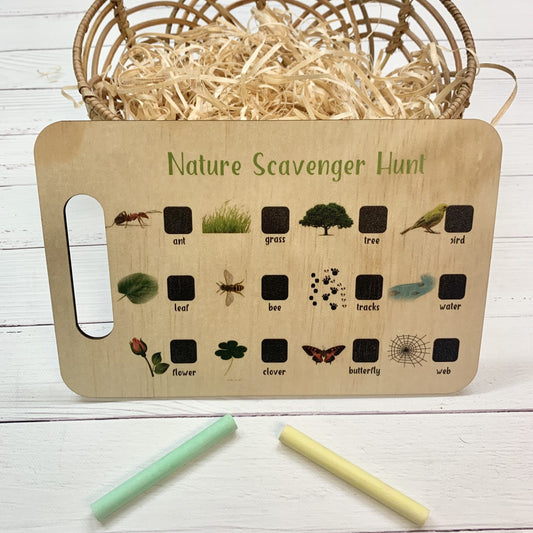 Nature Scavenger Hunt Board